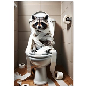 Mapache divertido en el baño con papel higiénico - baño de animales, dibujos animados de animales - imágenes divertidas de animales - arte digital - póster premium