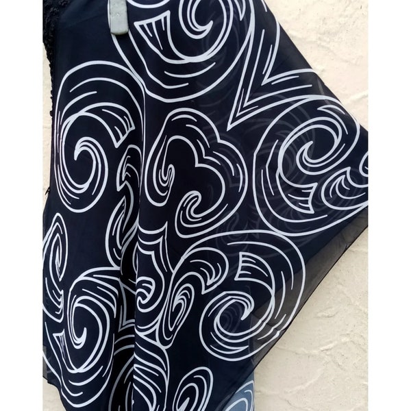 Toa shawl - Māori Design