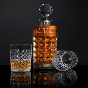 Custom Whiskey Decanter Set with Premium Engraving Quality, Fathers Day Gift - Comes with Free Gift Boxes