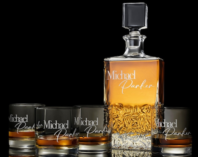 Personalized Whiskey Decanter Set with Premium Engraving Quality, Groomsmen, Wedding, Fathers Day Gift, Comes with Free Gift Boxes.