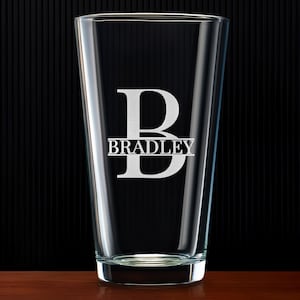 Custom Engraved Beer Glass, Personalized Pint Glass Gift for Him, Perfect for Retirement, Christmas, and Special Occasions