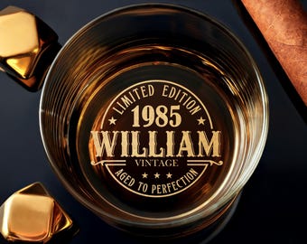 Personalized 40th Birthday Whiskey Glass – Vintage 1985 Rocks Glass – Custom Engraved Gift for Dad, Husband, Brother – Free Gift Box
