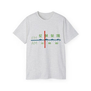 Classic Radio Dial Design on T-Shirt, Nostalgic AM/FM Radio Lover Gift, Antique Radio Collector Tee