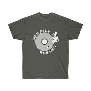 Charcoal-colored t-shirt with a vintage-style turntable design, capturing the essence of vinyl records.