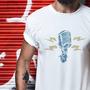 Vintage Microphone Tee Singer Gifts Rock and Roll Shirt Musician T-Shirt Podcaster Tee Broadcaster Shirt Unisex Top