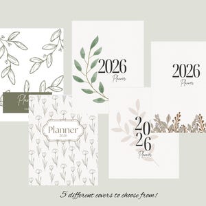 Op de afbeelding: Vijf verschillende 2026 planner covers worden getoond, elk met een uniek ontwerp. De covers bevatten bloemen en botanische illustraties in tinten groen, bruin en beige, met het jaar 2026 prominent weergegeven. De tekst "Planner" is ook opgenomen.