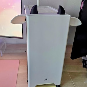 Cow PC decoration -- 3D printed, magnetic