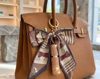 Brown Rhinestone Spray Bottle for Handbags, Horse Pattern Ribbon, Luxury Accessory, Gift for Her
