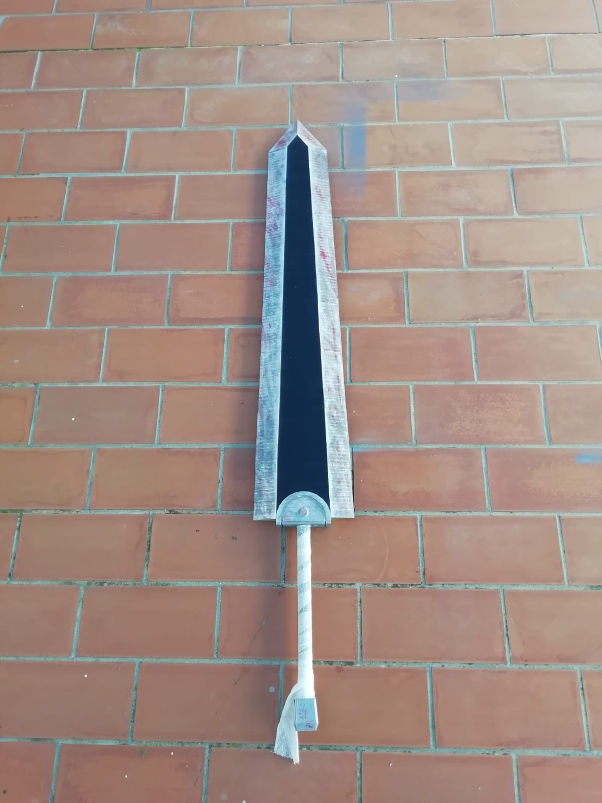 Real steel Full size Dragonslayer from BERSERK : r/SWORDS