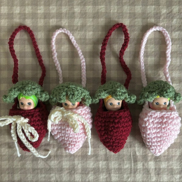 Sonny Angel Tote Bag Strawberry Pouch | Sonny Angel Holder | Crochet Strawberry Bag Charm | Ready to ship!