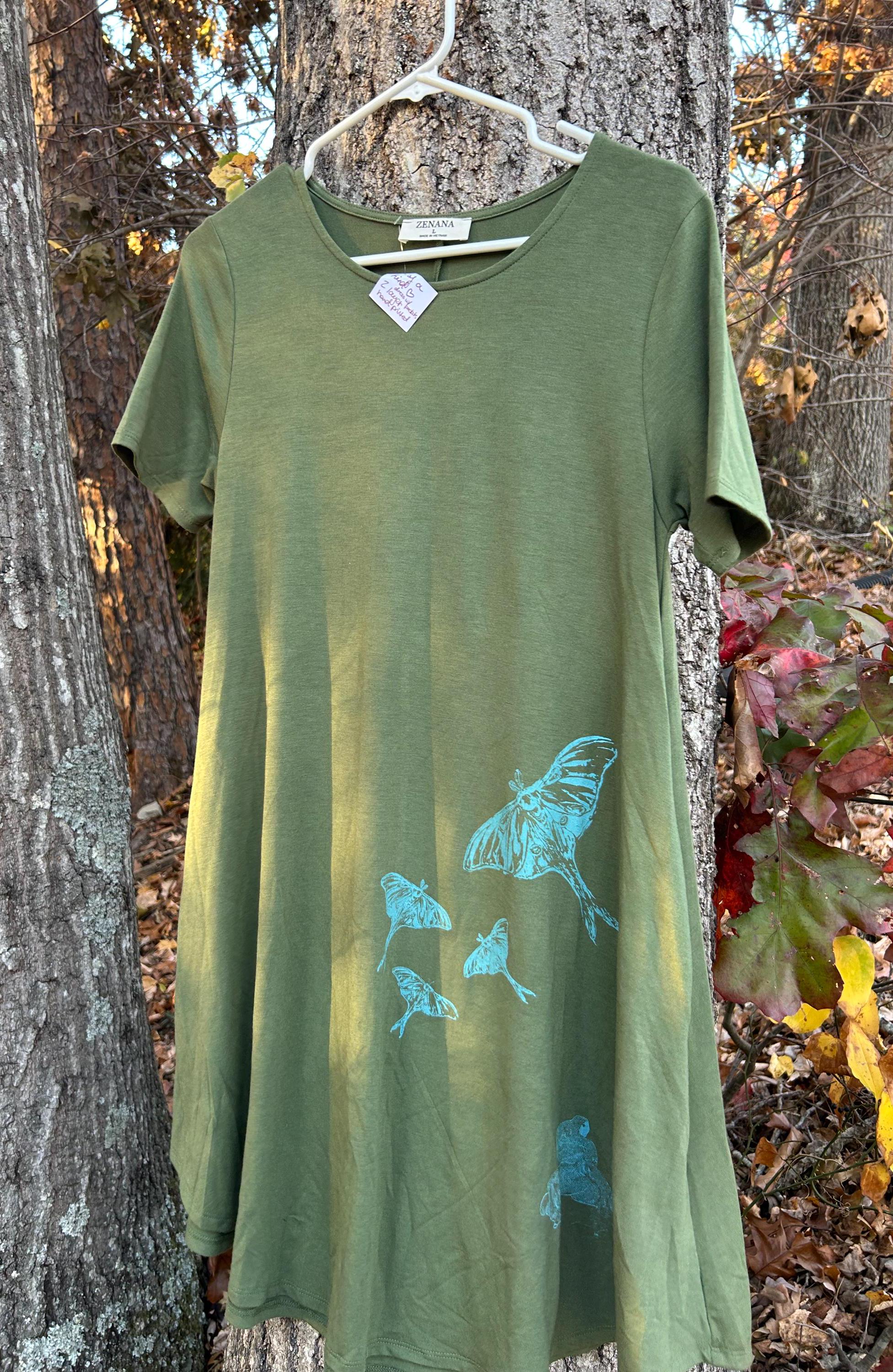 green moth dress Unique Handprinted Luna Moths and Tree Frog Green Dress Size Large