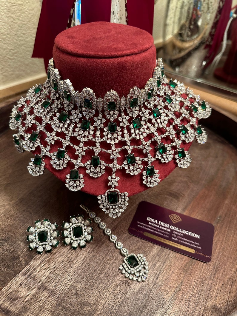 Kiara Advani Celebrity Inspired Heavy Bridal Emerald Green Zirconium Diamond Necklace Set