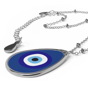 Evil eye pendant, Beautiful Nazar necklace, evil eye spiritual icon, Protection and good luck icon, Nazar Jewelry, Protection Necklace