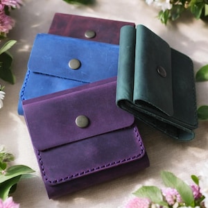 Regalo de cuero personalizado hecho a mano para ella / Pequeña billetera de cuero genuino La más práctica / Regalo increíble para ella