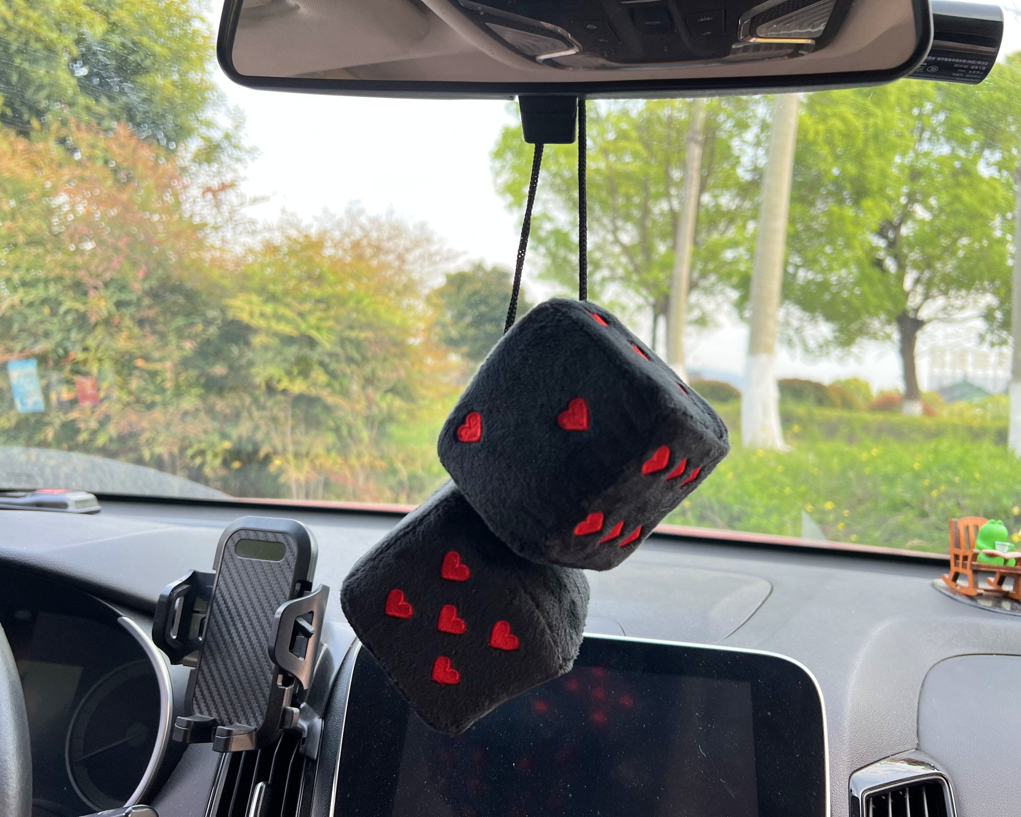 Dice hanging car accessory -  Österreich