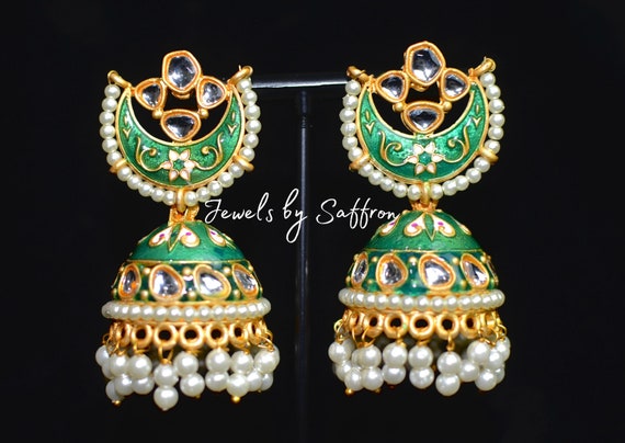 Buy Indian Punjabi Vintage Pipal Patti Oversized Mang Tika With Jhumka  Earrings Light Weight Party Jewelry Wedding Jewelry Jago Jewelry Online in  India - Etsy