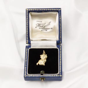 Cute 9ct Gold Cat Charm | Stamped 375 | 0.59g