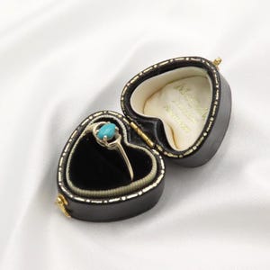 Pre-Loved 9ct Gold Turquoise Single Stone Ring | UK Size N | Hallmarked, London | 1.51g