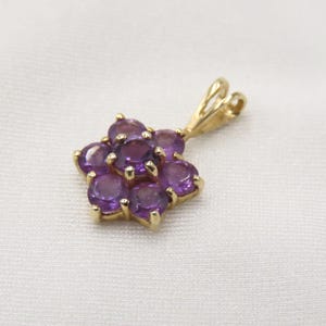 Vintage 9ct Gold Amethyst Floral Cluster Pendant | Hallmarked 9ct Gold, Sheffield, &#39;RB&#39; | 1.12g