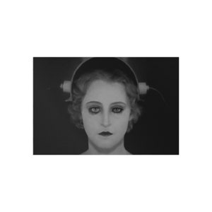 Maria Metropolis : Postcard