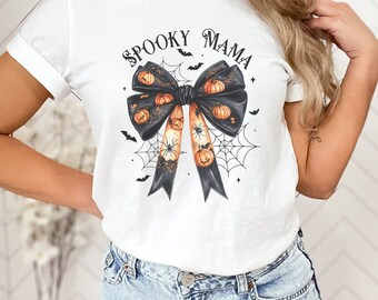 Spooky Mama Halloween T-Shirt | Ghost Pumpkin Mom Tee