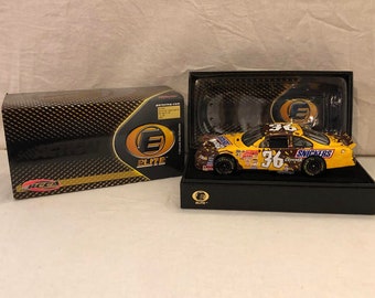 NIB RCCA 2001 No36 Ken Schrader M&M Snickers Cruncher Bar Grand Prix Elite Die Cast Car