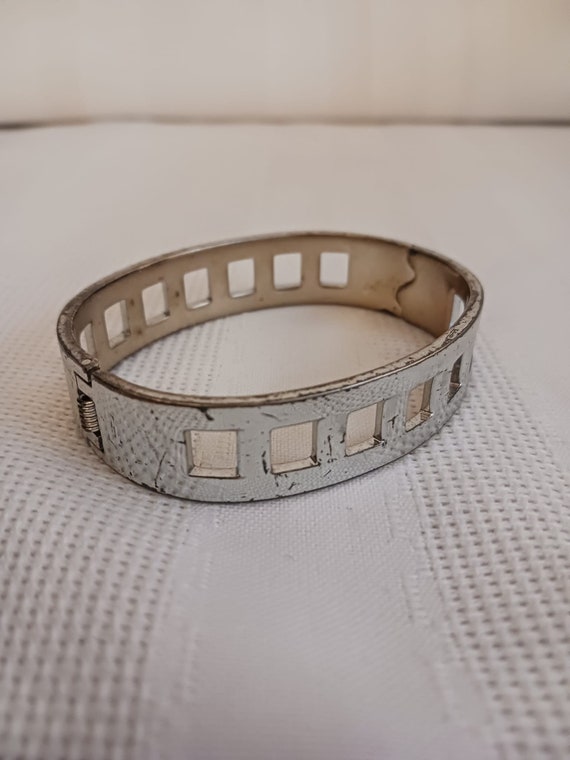 3pc Statement Necklace & Bracelets Set - image 10