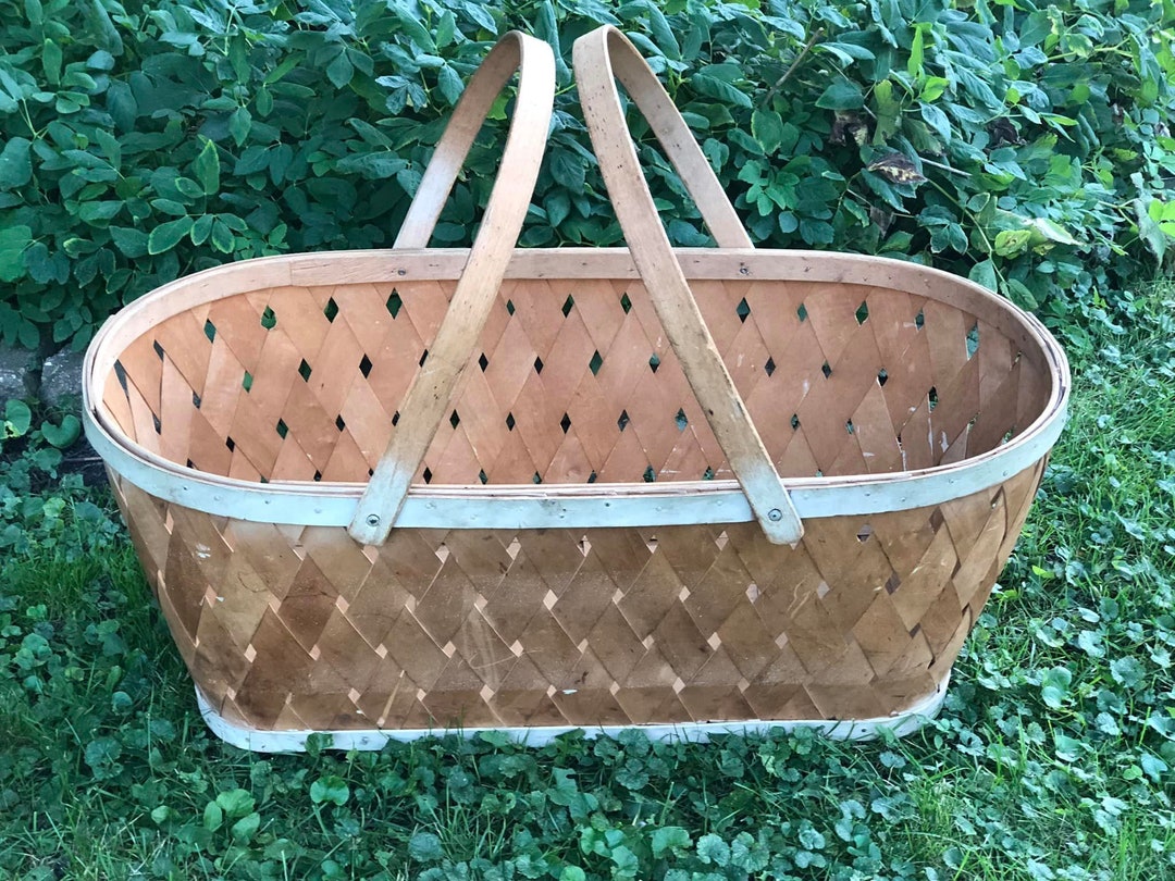 Large Wicker Picnic Basket W/ Handles Etsy
