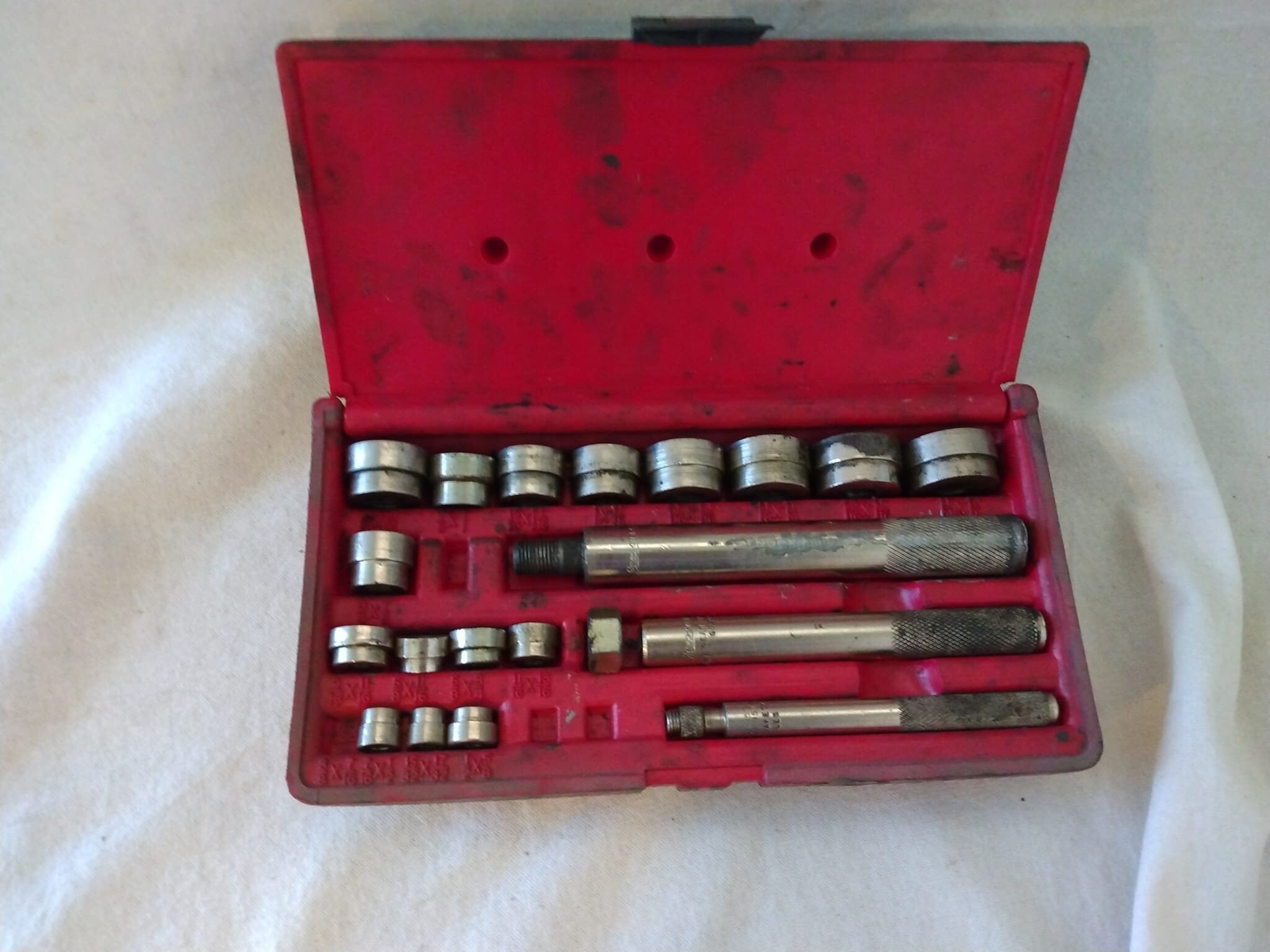 Snapon Tools USA Bushing Driver Set in PB20 Red Hard Case Etsy