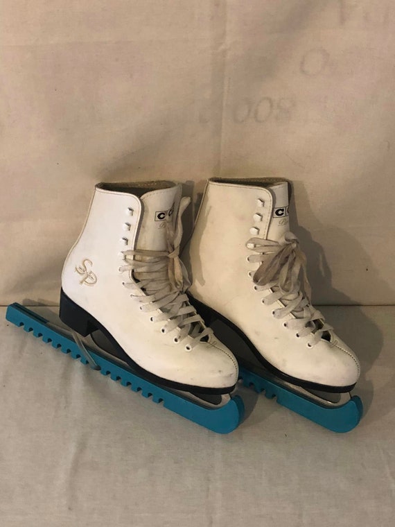 Protections De Lame CCM Pour Patins - Universal White