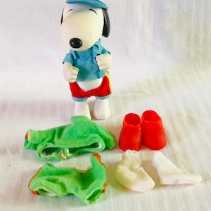 Vintage 1966 Snoopy Tennis Player Movable Figurine