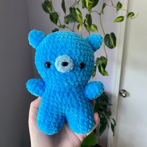 Handmade bear plush, crochet bear plushie, amigurumi
