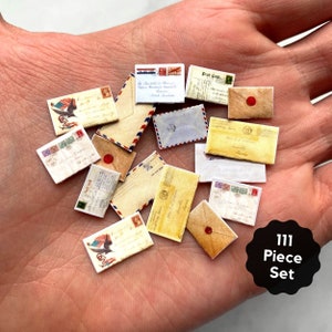 Sobres y cartas en miniatura para decoración de dispersión de escritorio de casa de muñecas a escala 1:12 para escritorio en miniatura - Descarga digital PDF imprimible - 111 piezas