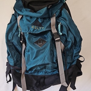 Vintage Kelty Moraine Backpack Green Camping Hiking Padded Back L/XL Pre-Owned