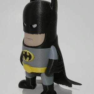 Batman Vs2 miniature dc mini figurine. Please visit my store for more figurines.