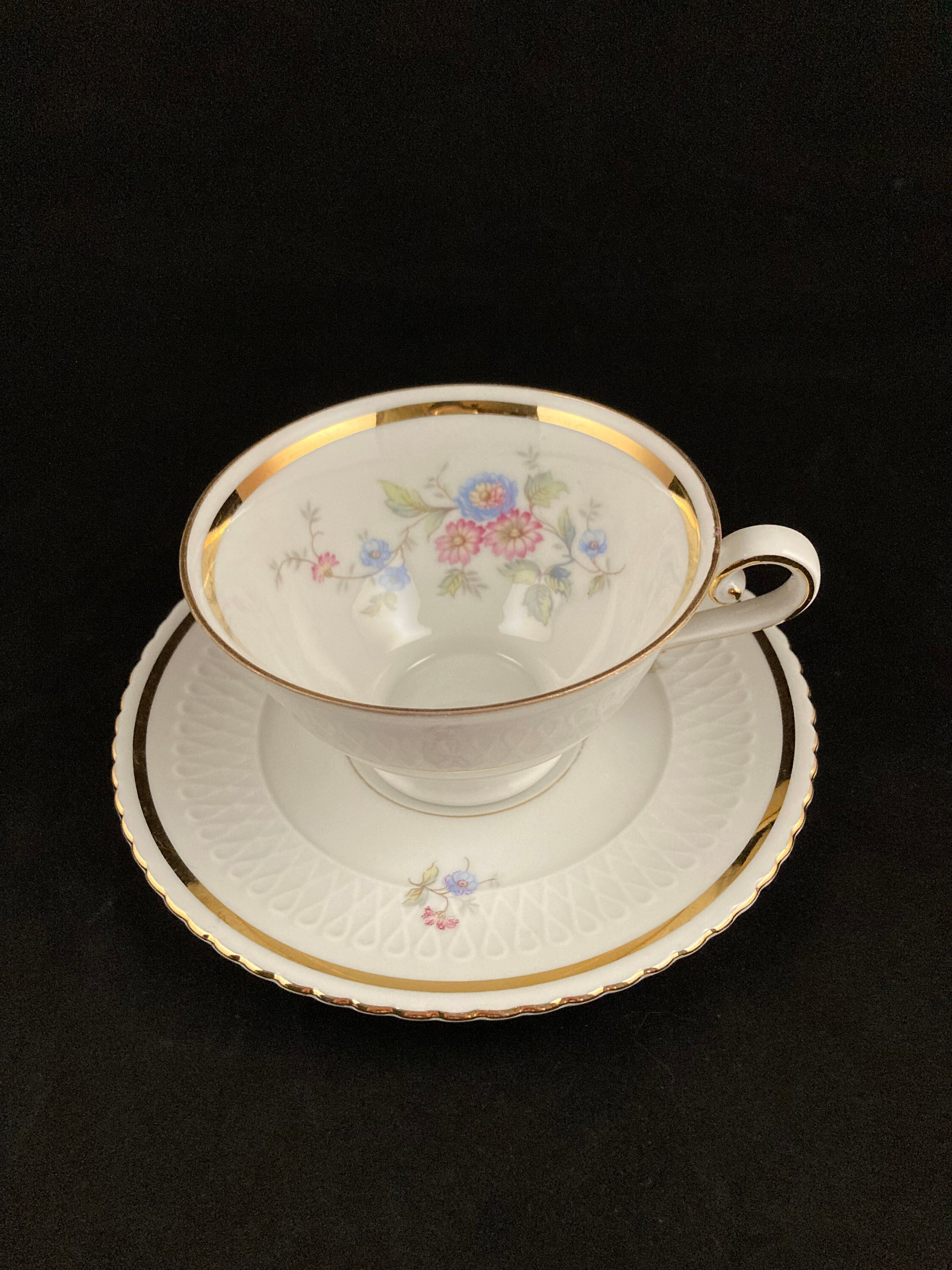 Seltmann Weiden Bavaria Elisabeth Teacup and Saucer Set