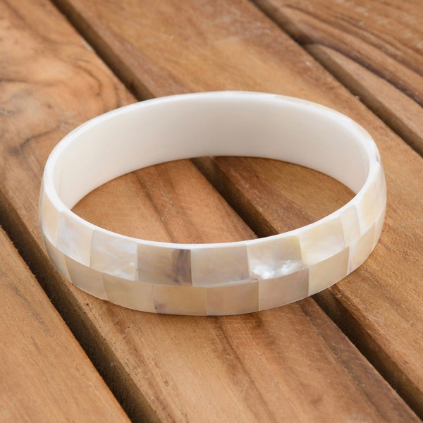 Mother of Pearl Inlay Bangle Bracelet (8.5 in), Large Natural Mother of Pearl Bracelet, Formal Bracelet, Chunky Bracelet