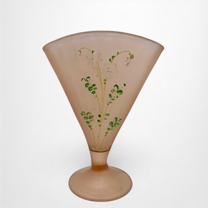 Satin Pink Fan Shaped Glass Vase with Hand Painted Enamel Flowers | Rib Optic Vintage Art Glass | Depression Glass Style