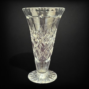 Clear Cut Crystal Trumpet Vase with Footed Base | Medium Glass Flower Vase with Detailed Geometric Pattern