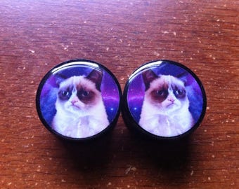 Pair of Grumpy Ear Plugs Gauges (Buy 2 Pairs, Get 1 Pair Free!) 18g, 16g, 2g, 0g, 00g, 7/16, 1/2, 9/16, 5/8, 3/4, 7/8, 1inch