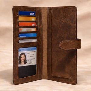 Leather Wallet for Women – Minimalist Cowhide, Magnetic Slim Clutch with Card Holder image 14