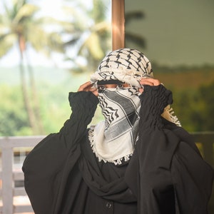 Palestine Keffiyeh Kufiya Scarf (48*48)- Free Palestine Traditional Shemagh with Tassels Arafat Hatta Arab Style Headscarf for Men and Women. Black White Scarf
Hatta Scarf
Hijabs Head Covering
Palestine Head Dress
Palestine Scarf
Palestine Support