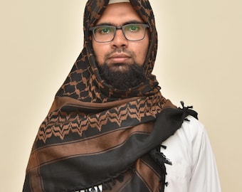 Embroidered Palestinian Keffiyeh Scarf: Traditional Kufiya with Tassels