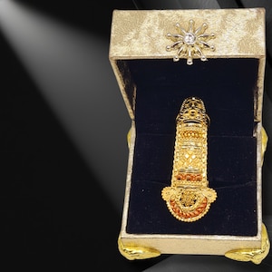 Gold-Plated Adjustable Ring: Elegant Statement Jewelry Gift