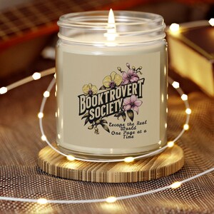 Book Lover Candle: Coconut Apricot Wax, Reusable Vessel
