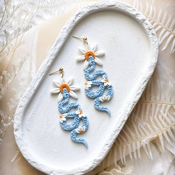 MTO - Blue Daisy Snake Earrings | Daisy Clay Earrings | Snake Clay Earrings | Handmade Earrings | Polymer Clay Earrings | Floral Earrings