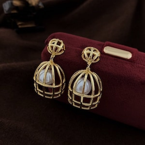 Etsy store chanel earrings