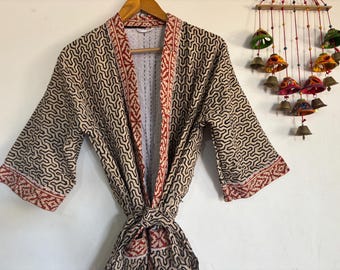 Bagru Handmade Kantha Kimono: Quilted Cotton Robe, Floral Print