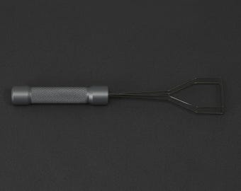 Collection ESSENSE – Extracteur de capuchon de touche en aluminium