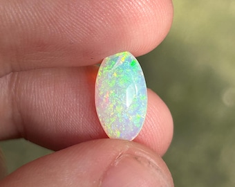 クーバーペディ シェル化石オパール ソリッド - 2.65 カラット - 天然